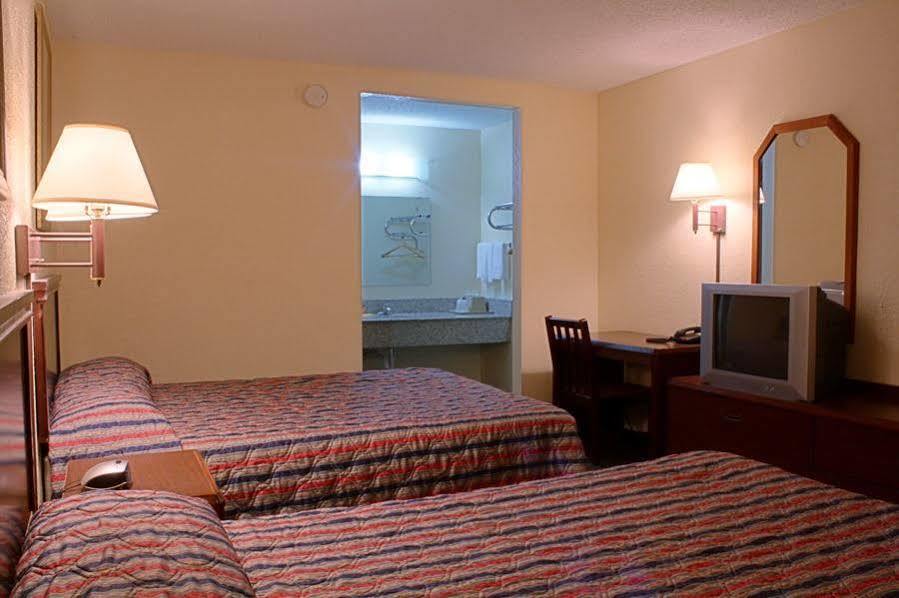 Econo Lodge Cloverdale Extérieur photo