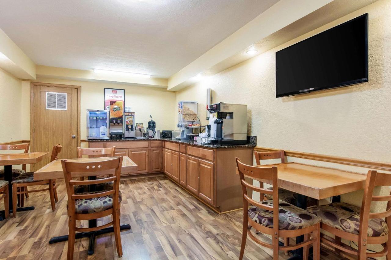 Econo Lodge Cloverdale Extérieur photo