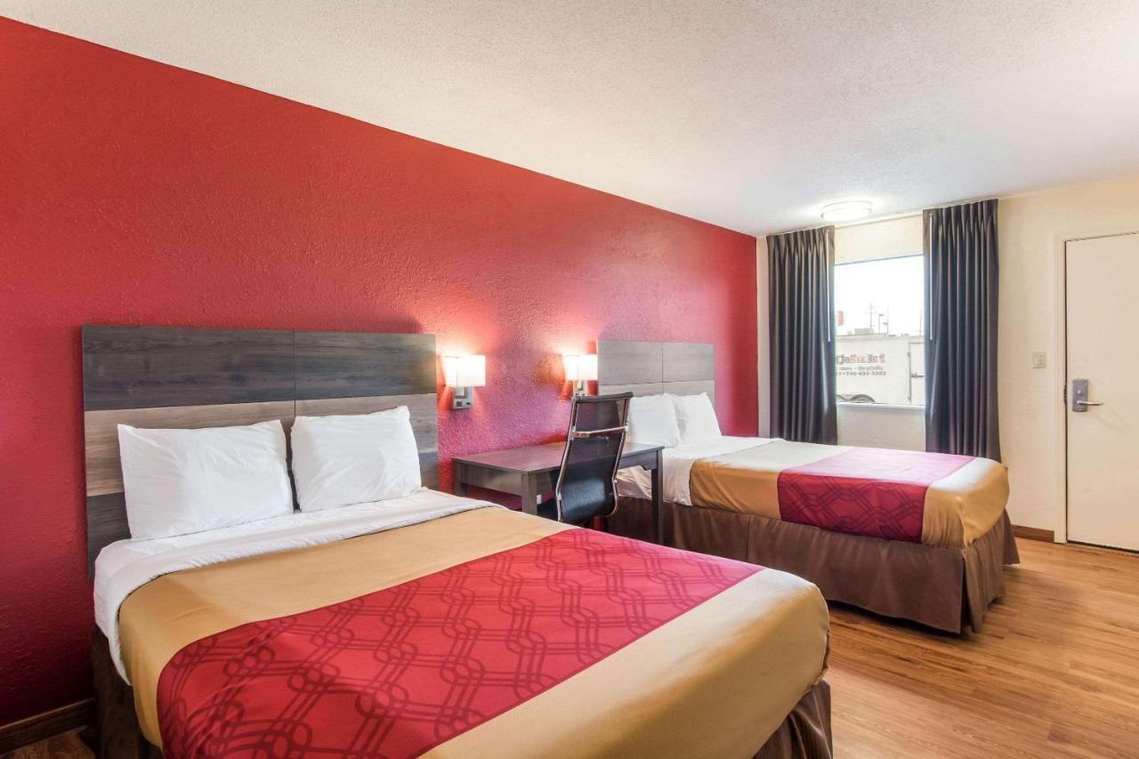 Econo Lodge Cloverdale Extérieur photo